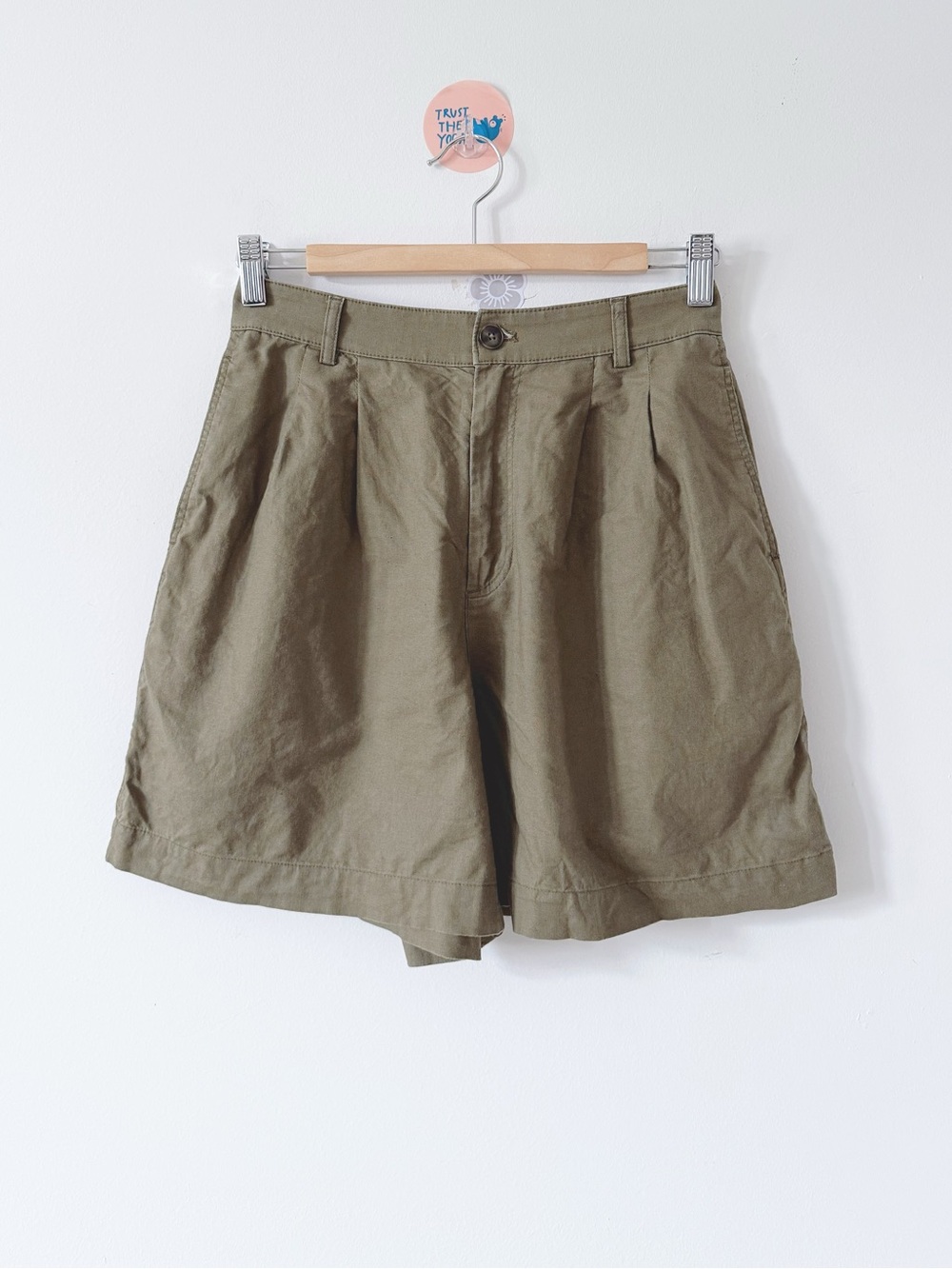 Uniqlo Cotton Linen Pleated Relaxed Shorts Olive Khaki Green High Rise Pants S